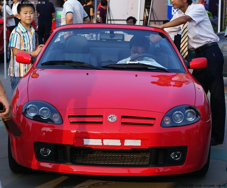 "梦圆金秋"保定首届车房联展(32楼金鹰保定隆重上市视频)