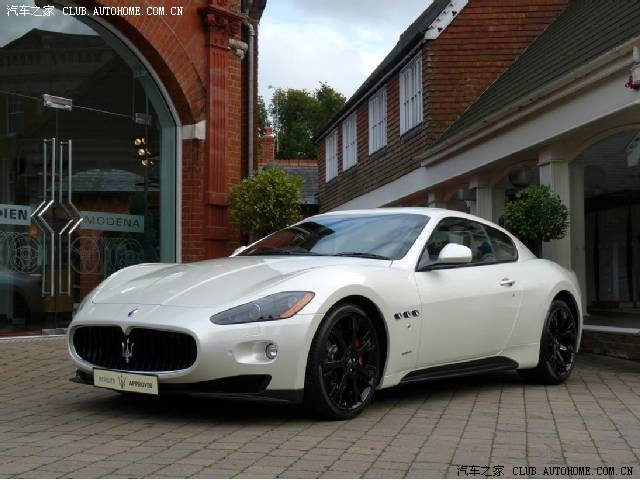 玛莎拉蒂 白色细节图