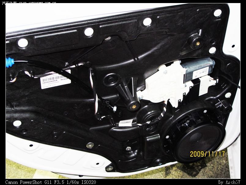 nEO_IMG_IMG_0070_光影_1

点击图片看下一张