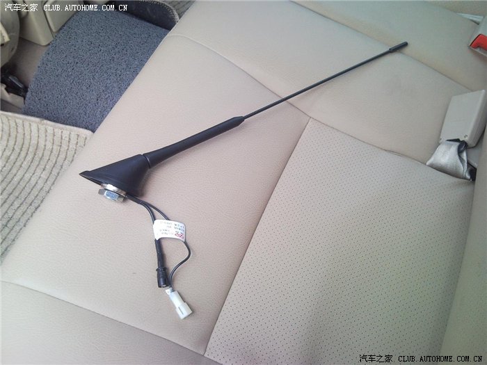 【图】更换虎子的天线(不知道这算不算作业)_瑞虎3论坛_汽车之家论坛
