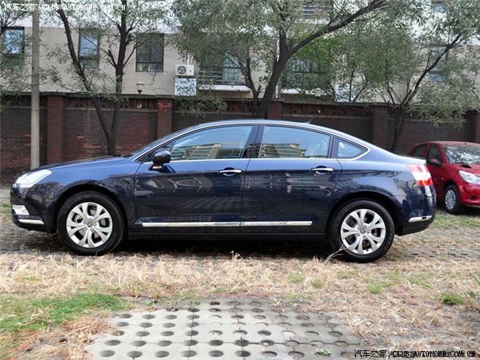 12月23日试驾c5尊贵 真实操控作业   已订车尊雅水晶银报告