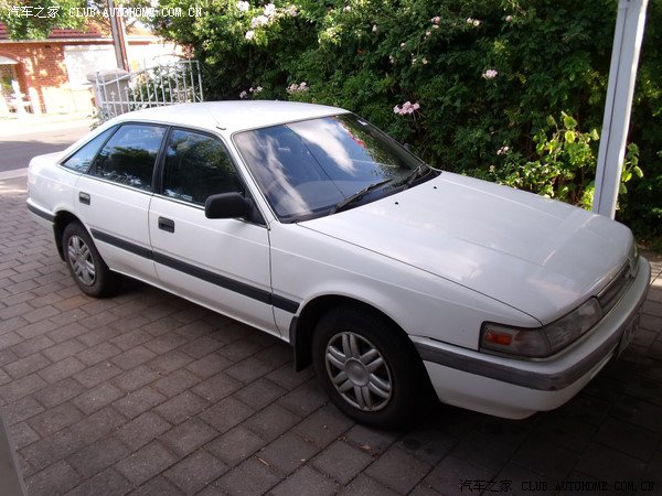 朋友新买的90年代的马自达626 大家见过在中国见过这个样子的吗?