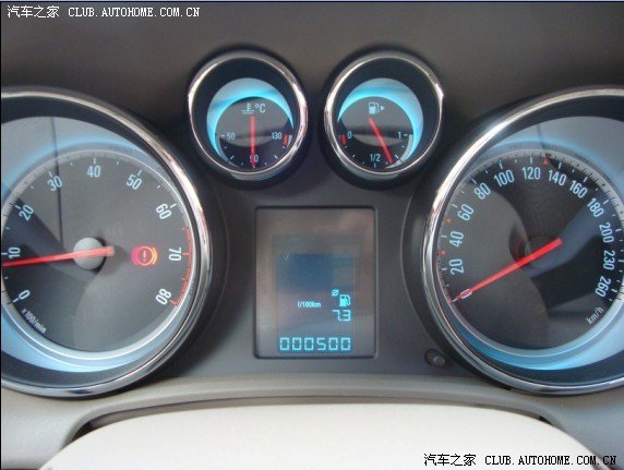 别克英朗gt1.6手动26000公里,加油附图