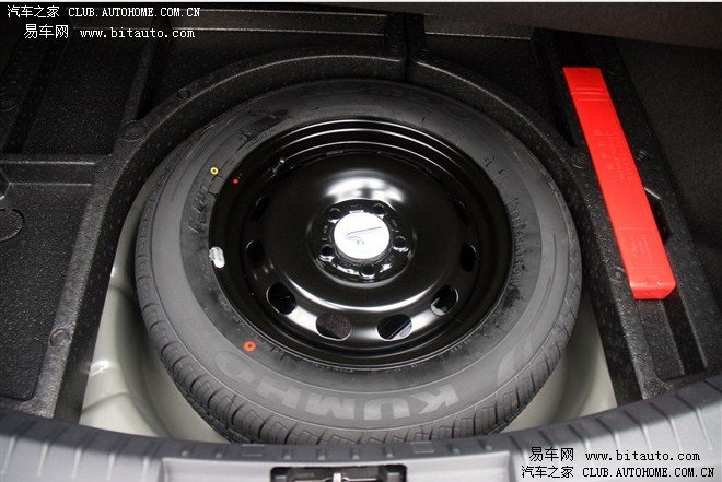 两厢巨恶心备胎的问题_福克斯论坛_手机汽车之家