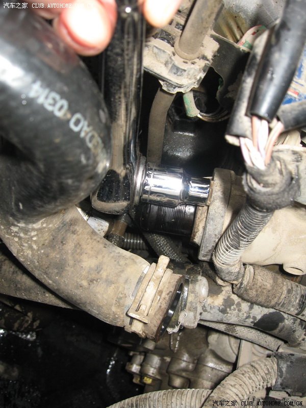 206(1.4)更换节温器作业