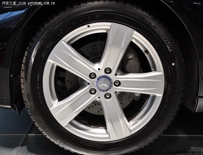 转让2011款s350原装18寸5幅轮毂有意者请pm