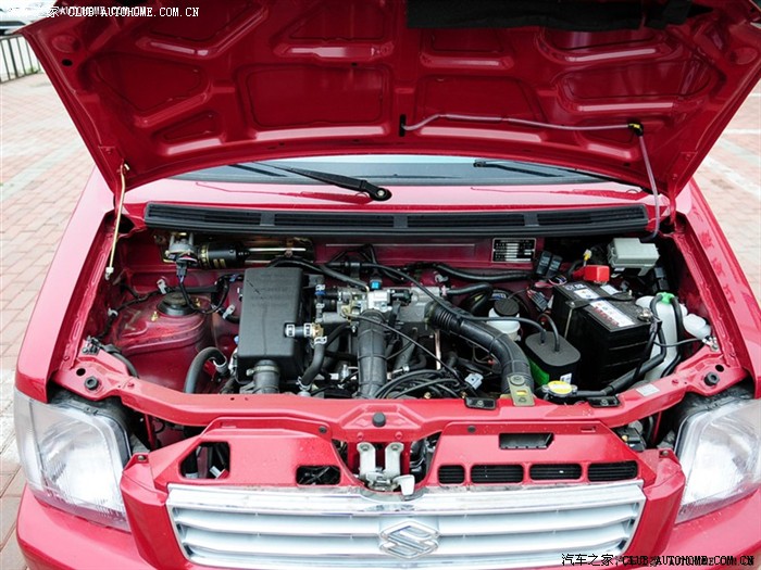 北斗星1.0的 东安发动机