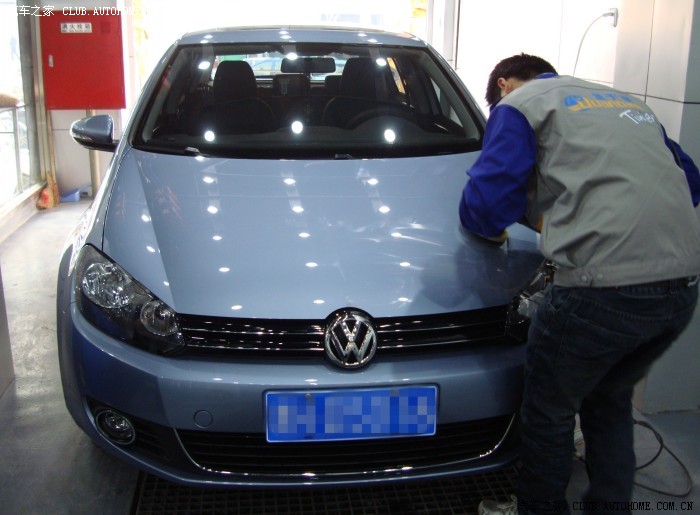 天蓝色高尔夫6镀晶作业show