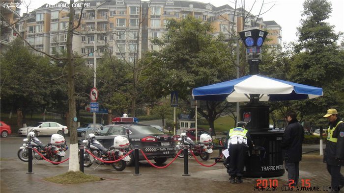 [飞扬]见识重庆交巡警平台!