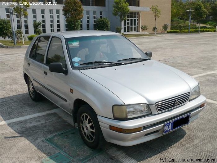 隆重推出02年产自动档夏利7101z