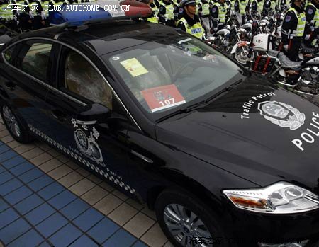 蒙迪欧致胜警车