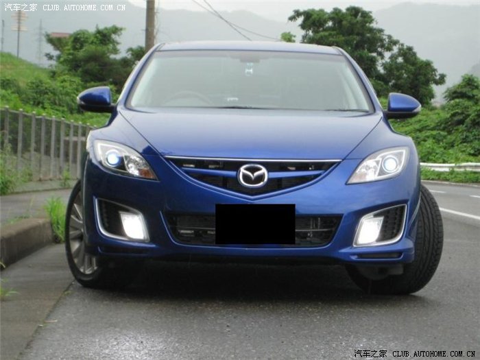 体验蓝色睿翼轿跑的魅力