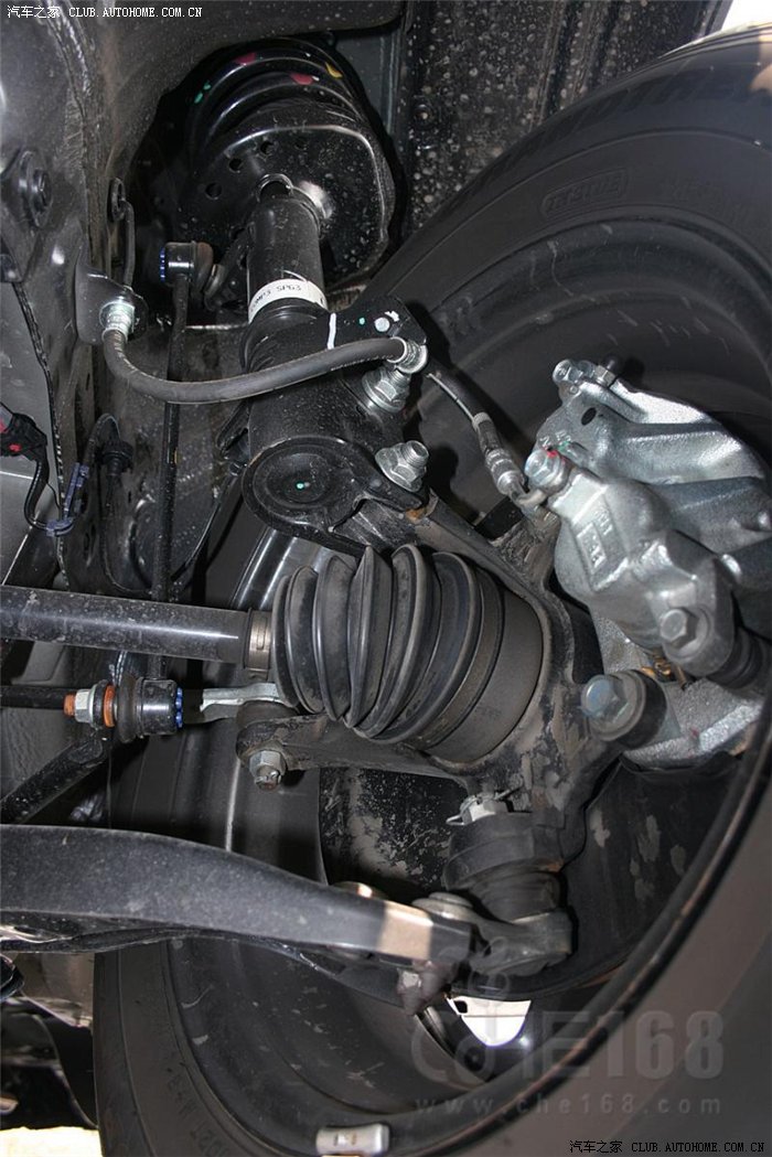 汽车前轮的悬挂系统图示