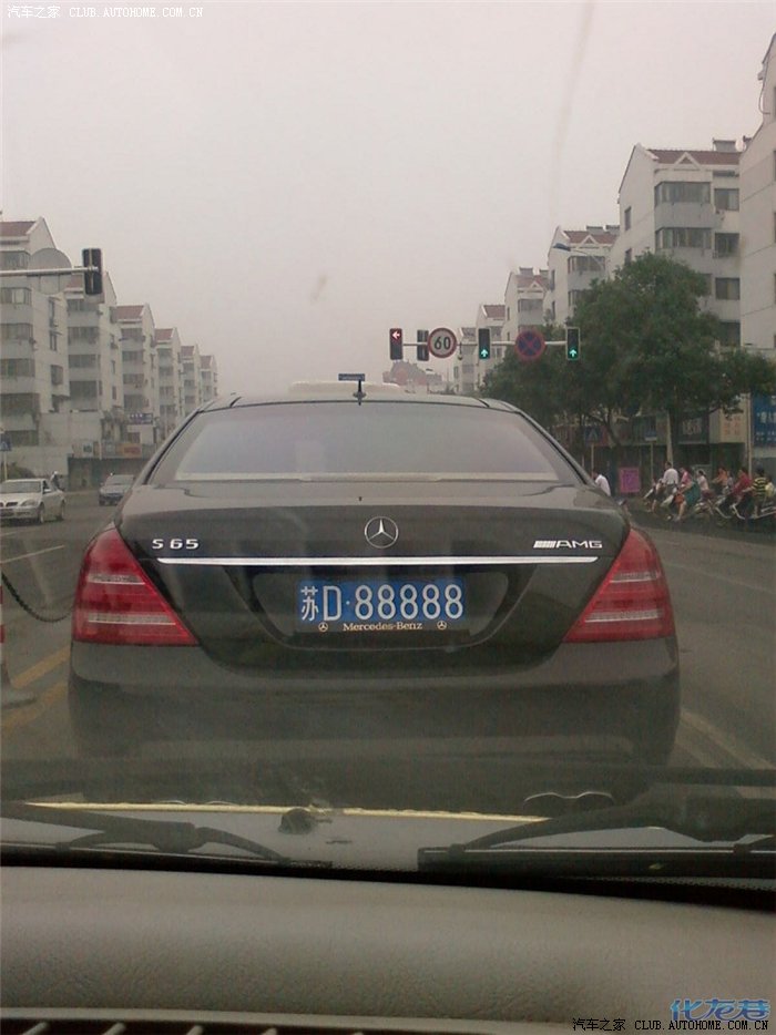 江苏常州s65,车牛牌照更牛,有图有真相.