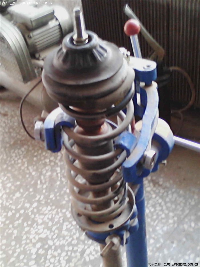 我的捷达伙伴更换后减震器缓冲块