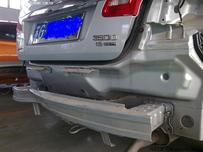 没见过小3后防撞梁的可以看看