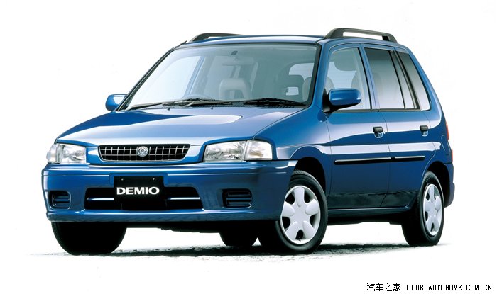 上图为1990款马自达121  1996年,马自达2(demio诞生)