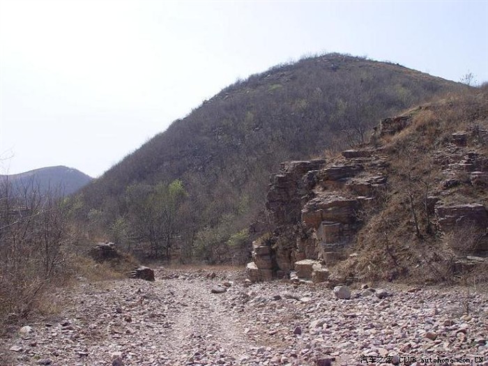 09:15 春游歪头山,探寻楚长城 时间:3月26日 地点:叶县常村境内歪头山