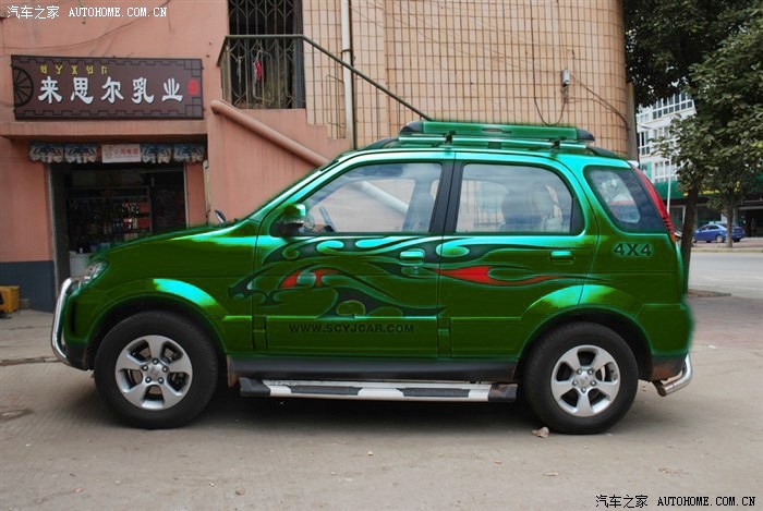 众泰5008的军绿色,有没有,有木有?