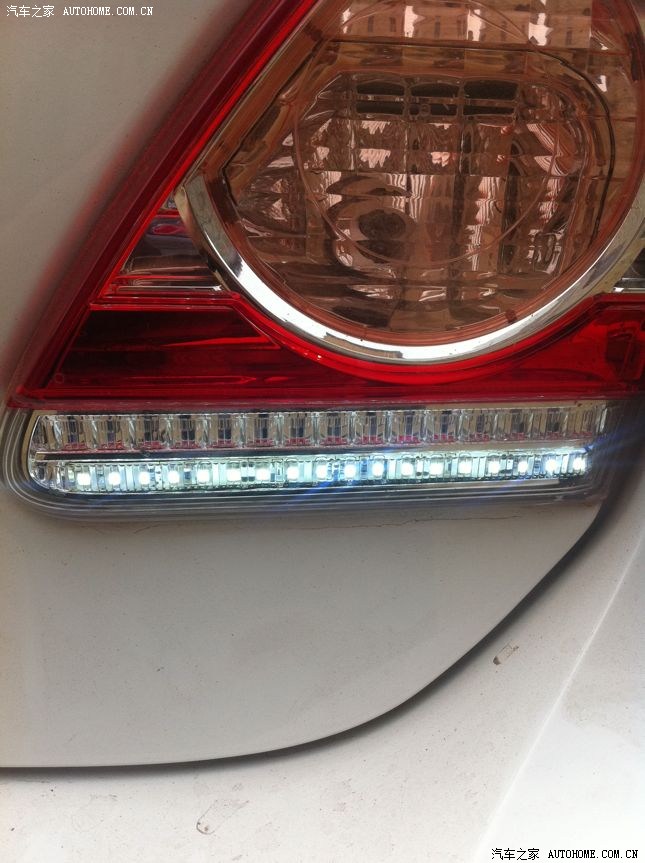 【图】卡卡倒车灯确实不是很给力._卡罗拉论坛_汽车之家论坛