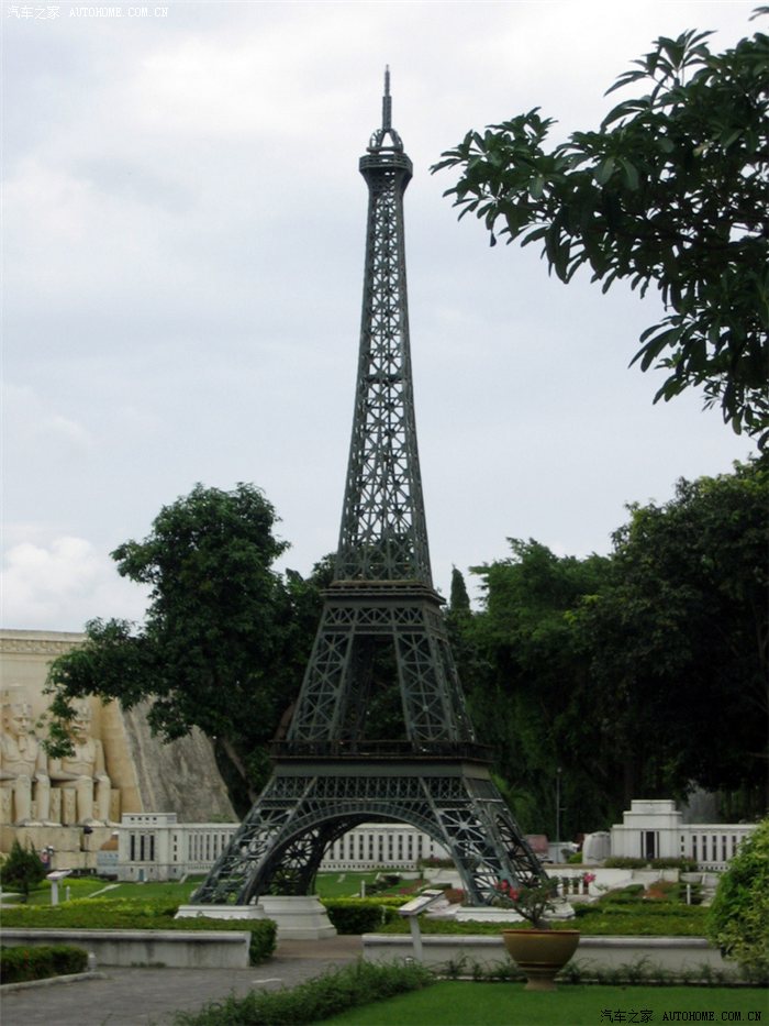 埃菲尔铁塔