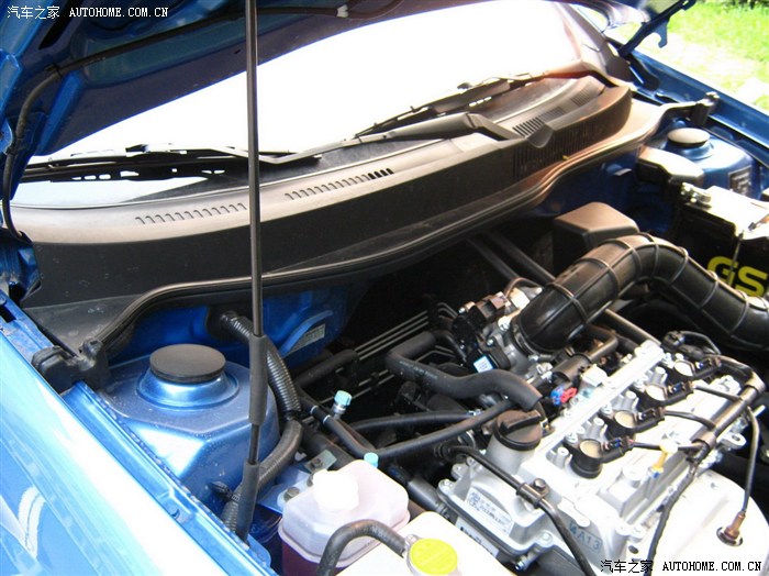 4a13发动机的钢印号码位置在什么地方啊