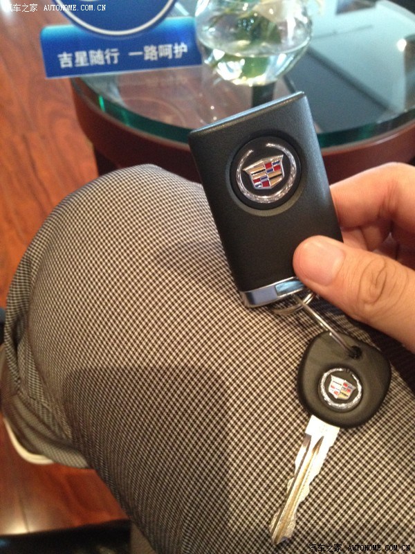 鼓掌撒花脱衣服._凯迪拉克cts论坛_汽车之家论坛