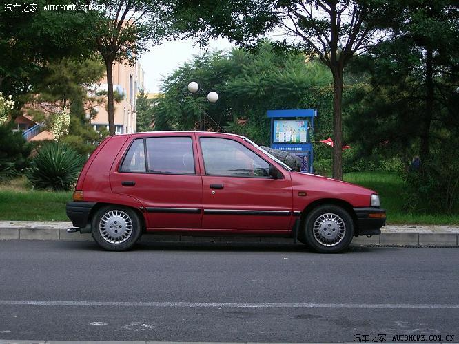 我的前一辆夏利也是红色的,7100两厢