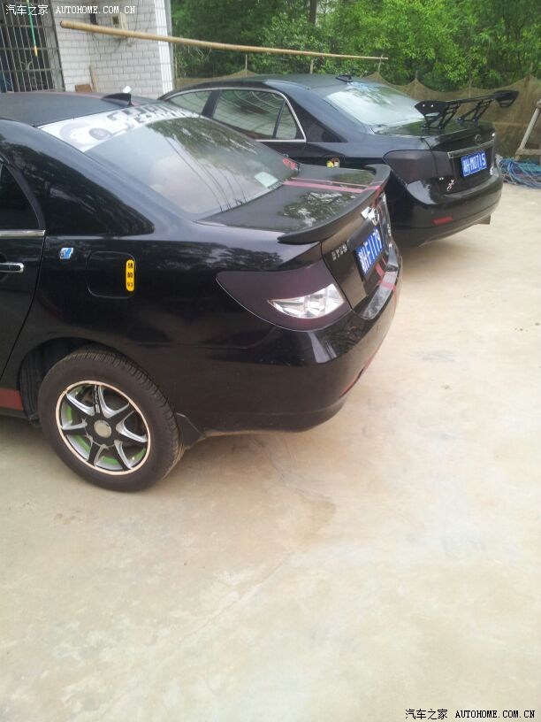 【图】尾翼改装完毕,,,_比亚迪g6论坛_汽车之家论坛