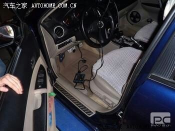 请教obd接口在哪儿