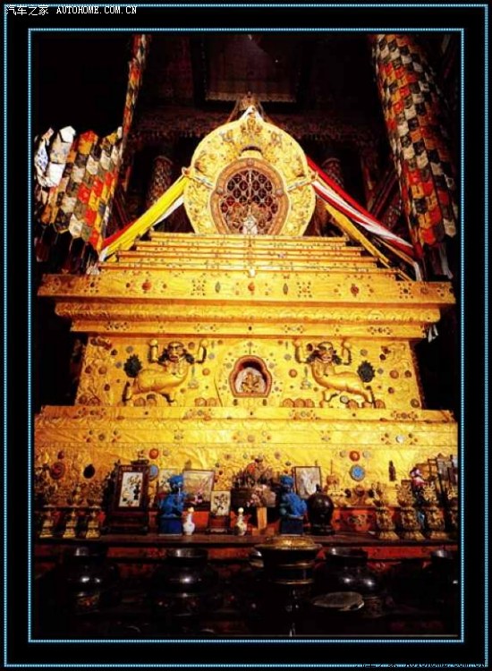 布达拉宫内不能拍照,下面几张图片来源于网络.