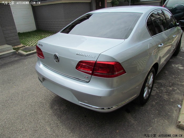 8t银白色b7迈腾作业照及500余公里驾驶感受~求精求认证!