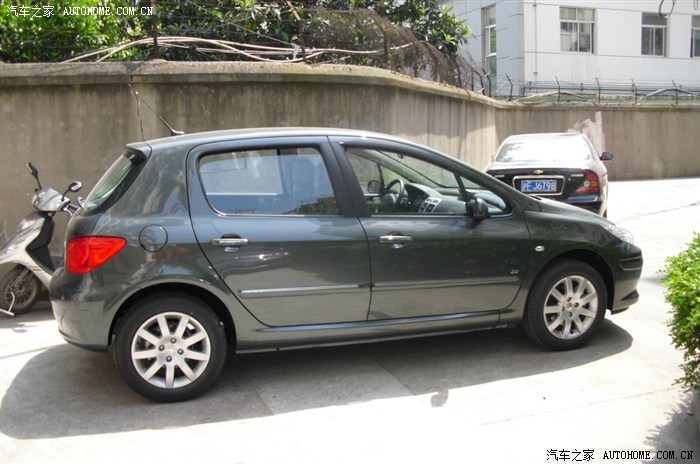 2800 | 回复: 39 标致307论坛 补交作业:2010款两厢307,2.