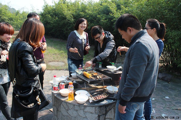 甬锐会成立一周年,户外烧烤聚会.