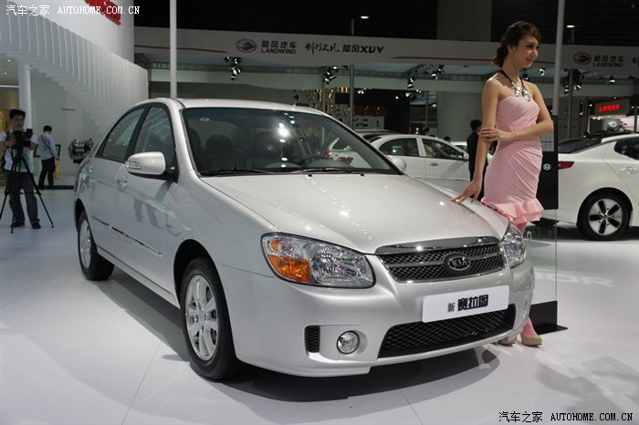 【图】2011广州车展起亚展台_赛拉图论坛_汽车之家论坛