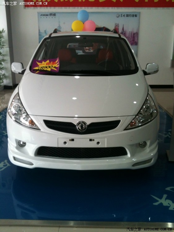 来看看 美女全身纹身 好看不?