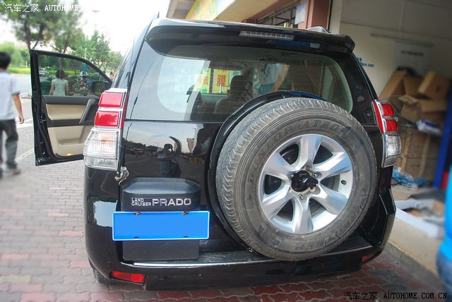 [我不是汉兰达晕]霸道普拉多备胎罩作业