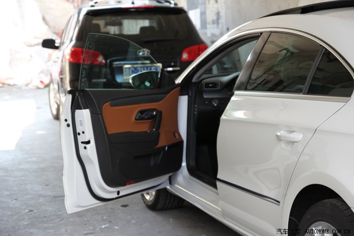 一汽大众cc白色2.0t至尊版提车作业