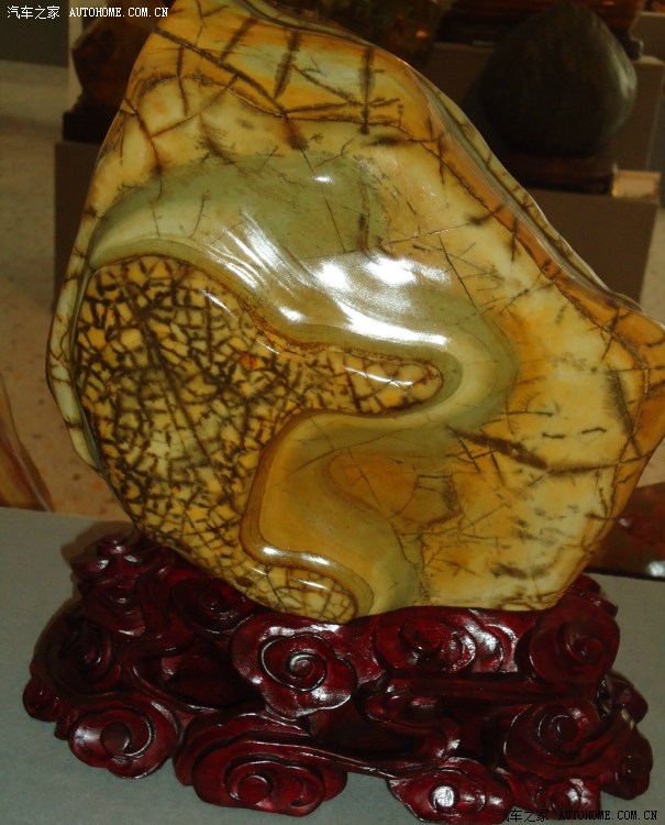 共赏神奇空前绝后的大化彩玉石