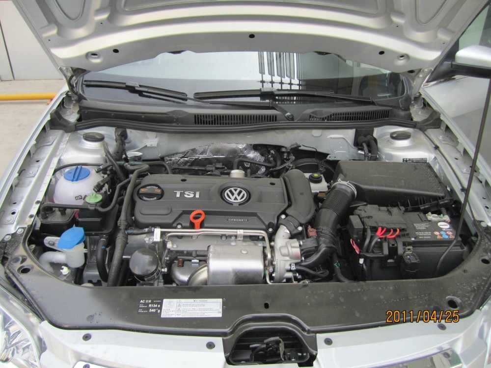 【图】2011款宝来的发动机进气口在什么位置?_宝来论坛_汽车之家论坛