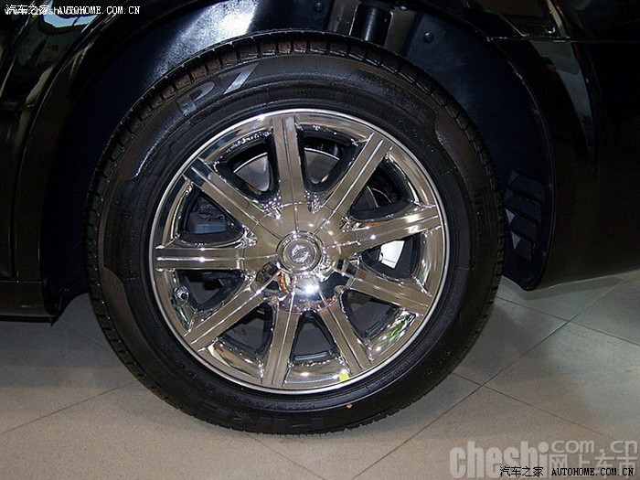 铂锐2.4轮毂成功升级为300c18寸9幅轮毂