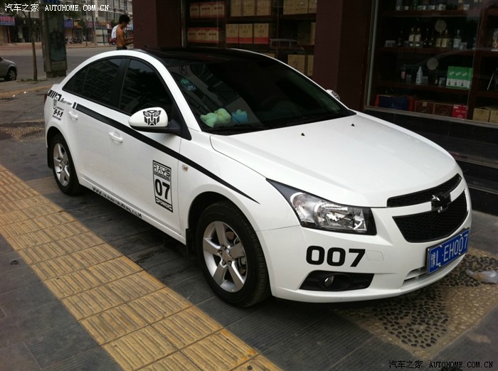 白科鲁兹黑顶作业