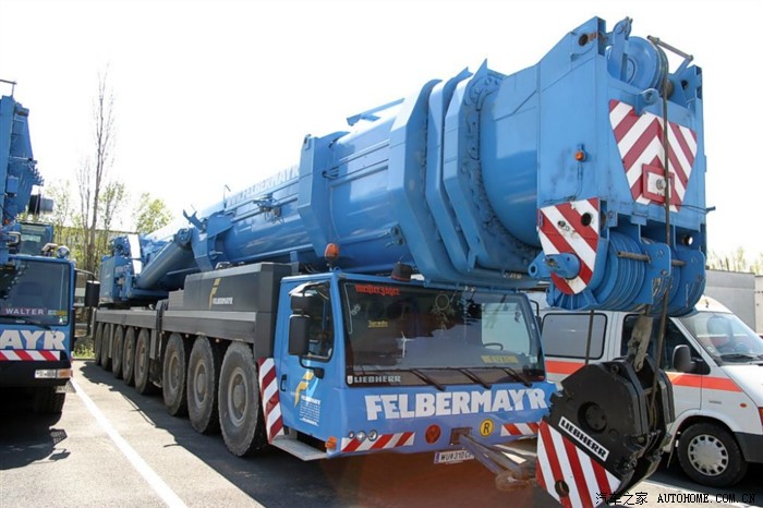 【图】来看看最nb的吊车,400t的,德国货_凯越论坛_汽车之家论坛