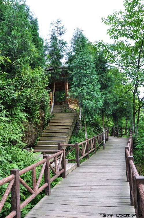 七里坪--邂逅山间溪谷栈道