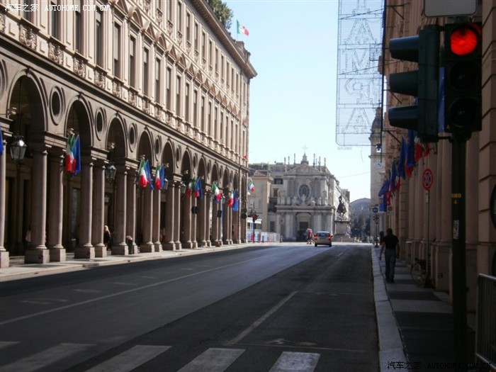 【turin,夏天的意大利都灵】 都灵是意大利北方汽车城,第三大城市.