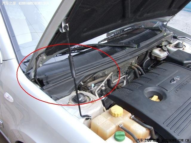 我的空调滤芯也在这个位置