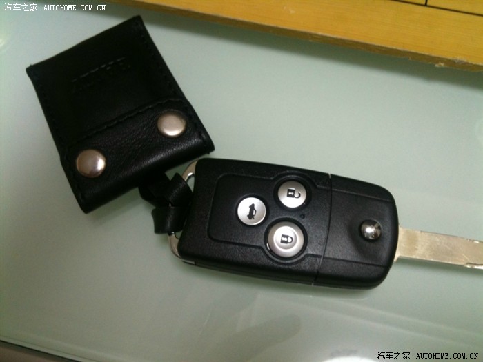 八代雅阁配11款雅阁折叠车钥匙(原厂)