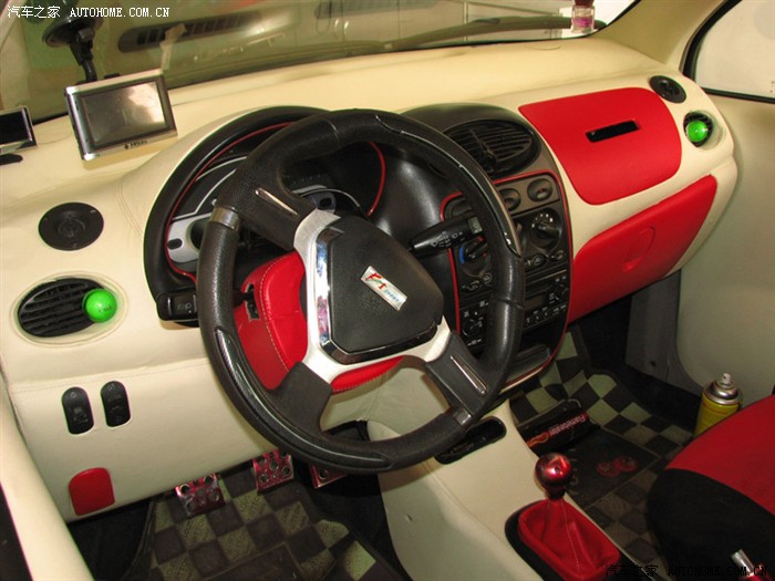 【图】qq内饰包装,换个颜色换个心情_奇瑞qq/qq3/qq6论坛_汽车之家