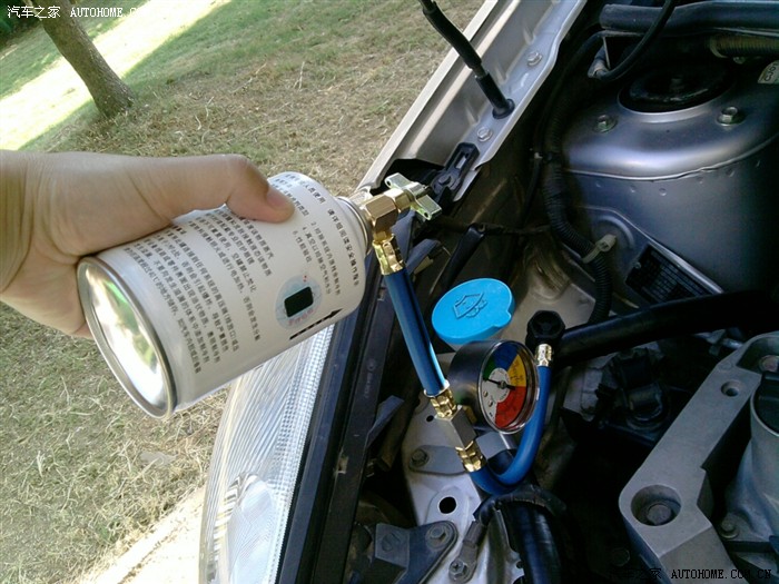 【图】自己动手给vv加氟利昂!_骊威论坛_汽车之家论坛