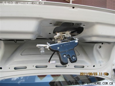 汽车后备箱锁结构图图片